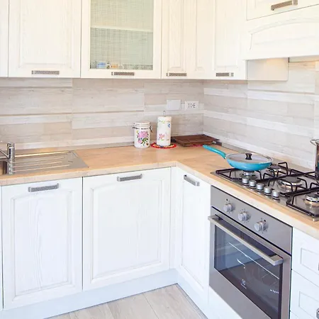 Villa Mimosa Diano Marina: Exclusive Use Villa, Garden, Barbecue, 3 Bedrooms And 3 Bathrooms Diano Marina