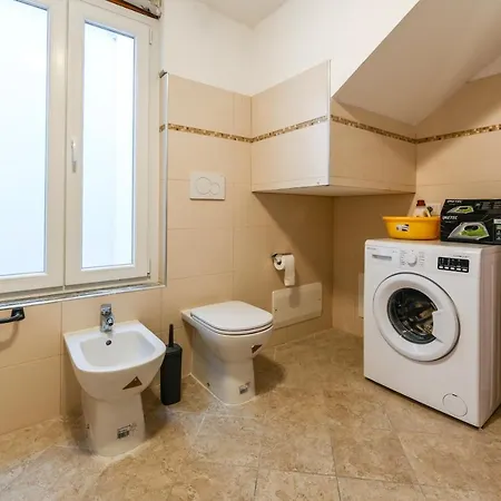Mimosa Diano Marina: Exclusive Use Villa, Garden, Barbecue, 3 Bedrooms And 3 Bathrooms ヴィラ *