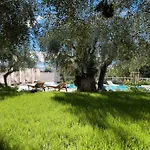Mimosa Diano Marina: Exclusive Use Villa, Garden, Barbecue, 3 Bedrooms And 3 Bathrooms Diano Marina