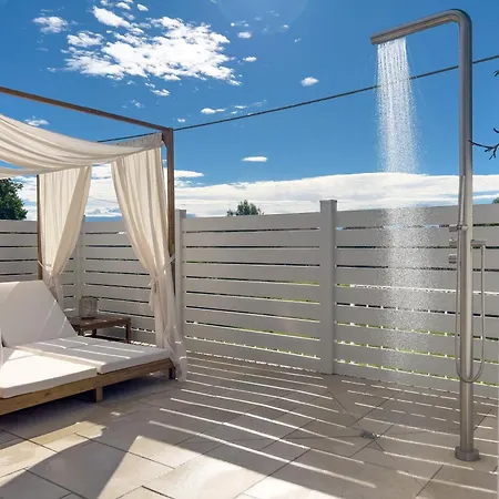 Mimosa Diano Marina: Exclusive Use Villa, Garden, Barbecue, 3 Bedrooms And 3 Bathrooms * Ντιάνο Μαρίνα