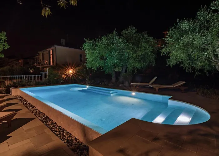 Mimosa Diano Marina: Exclusive Use Villa, Garden, Barbecue, 3 Bedrooms And 3 Bathrooms Βίλα