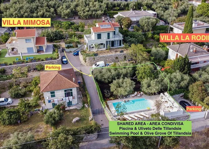 Mimosa Diano Marina: Exclusive Use Villa, Garden, Barbecue, 3 Bedrooms And 3 Bathrooms *