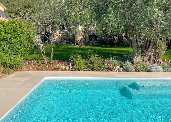 Mimosa Diano Marina: Exclusive Use Villa, Garden, Barbecue, 3 Bedrooms&3 Bathrooms