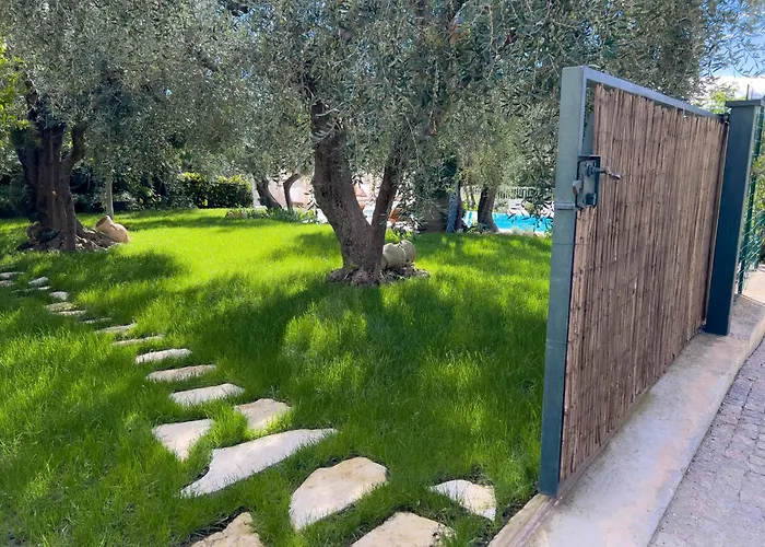 Mimosa Diano Marina: Exclusive Use Villa, Garden, Barbecue, 3 Bedrooms And 3 Bathrooms Βίλα *