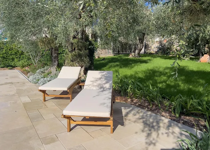 Mimosa Diano Marina: Exclusive Use Villa, Garden, Barbecue, 3 Bedrooms And 3 Bathrooms Ντιάνο Μαρίνα