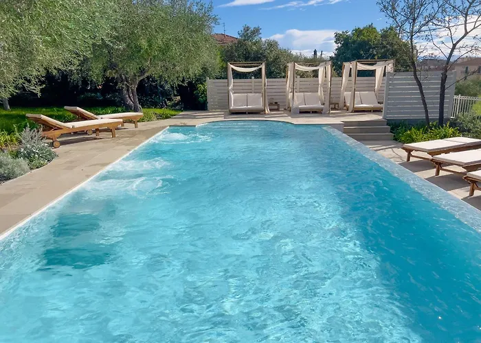 Mimosa Diano Marina: Exclusive Use Villa, Garden, Barbecue, 3 Bedrooms And 3 Bathrooms Βίλα *