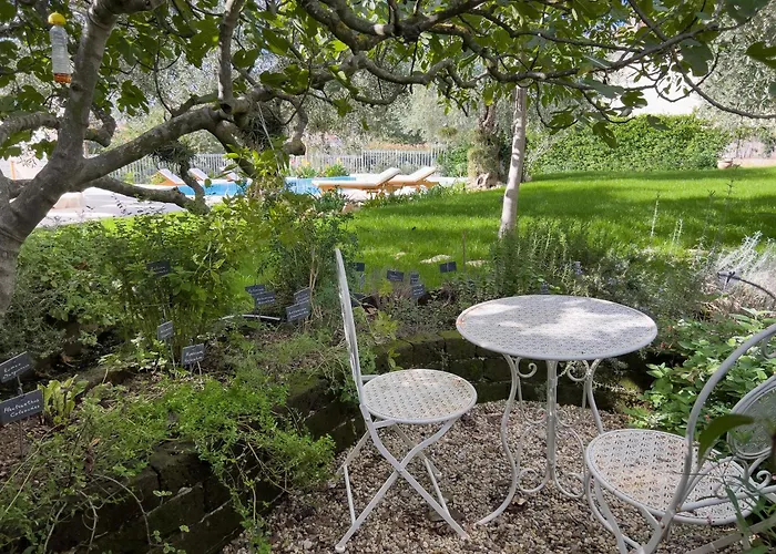 Mimosa Diano Marina: Exclusive Use Villa, Garden, Barbecue, 3 Bedrooms&3 Bathrooms